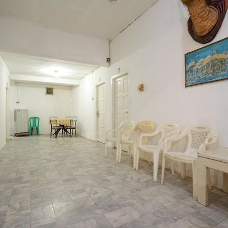 Super Oyo 1868 Penginapan Sekip Palembang Eksteriør bilde